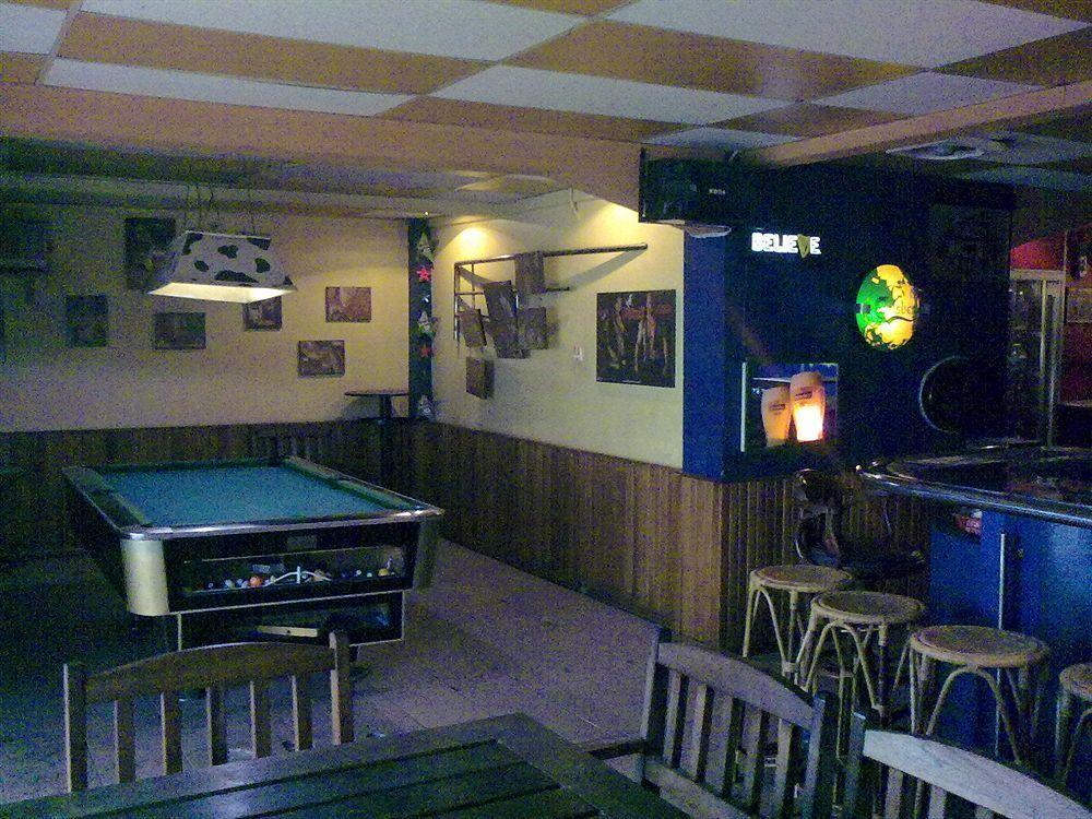 Palace Inn Miri Exterior foto